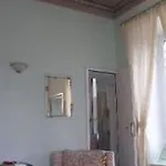 Boutique Sarnia Oda ve Kahvaltı 4*