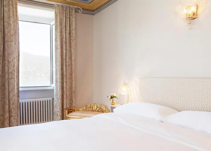 Bed & Breakfast Boutique Sarnia 4*