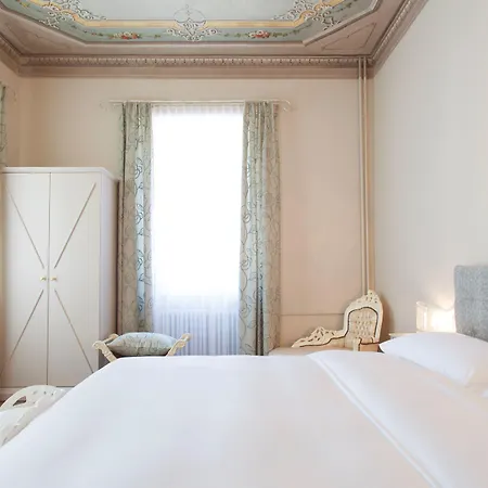 Boutique Sarnia Bed and Breakfast 4*