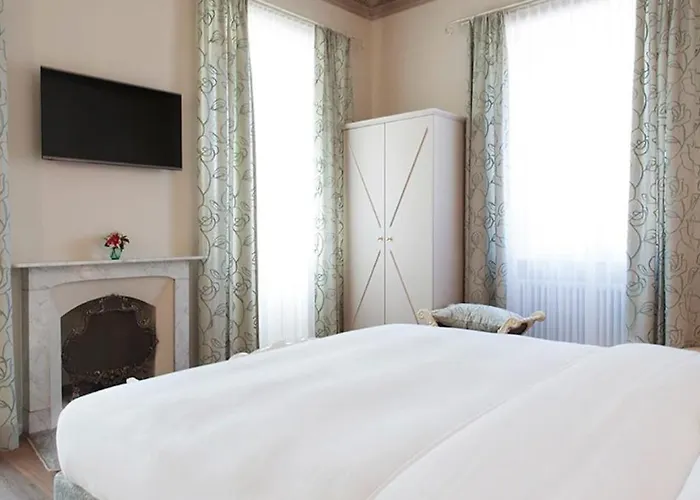 Boutique Sarnia فندق مبيت وإفطار سان نازارو